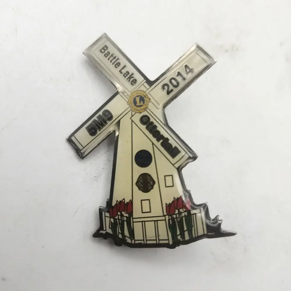 2014 Lions International 5M9 Battle Lake Ottertail Minnesota Windmill Lapel Pin